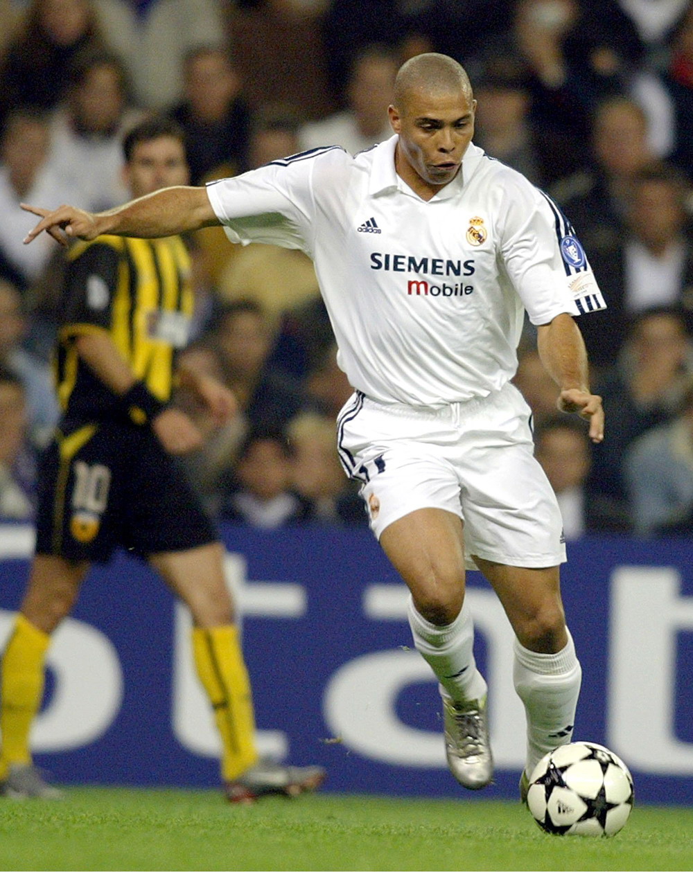 英伟达晒《黑神话：悟空》媒体赞誉：顶级视觉效果！