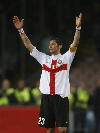 曼联欲截胡阿森纳抢小妖！卡塞米罗接两年合同报价，或回巴西踢球